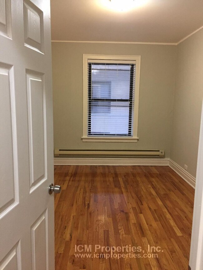 Foto del edificio - 623 W Melrose St