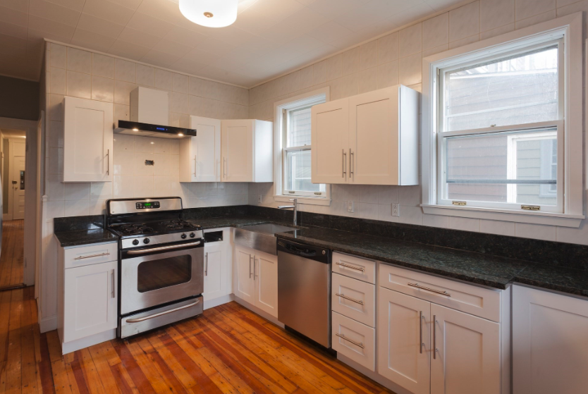 Primary Photo - 38 Cherry St