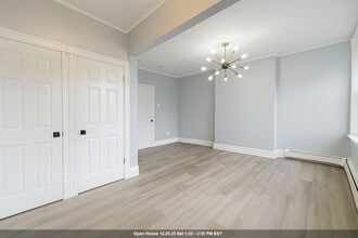 Building Photo - 396 Woodlawn Ave