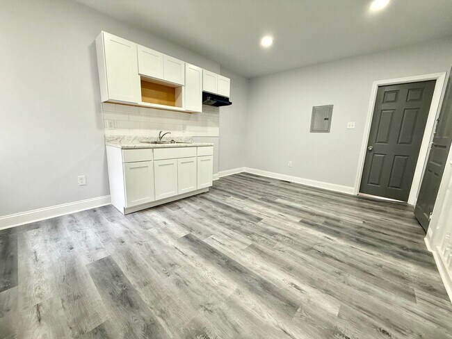 Foto del edificio - 918 E Woodlawn St