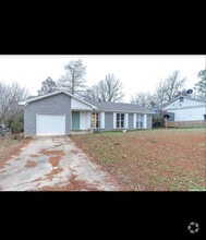 Building Photo - 1709 Westwood Dr