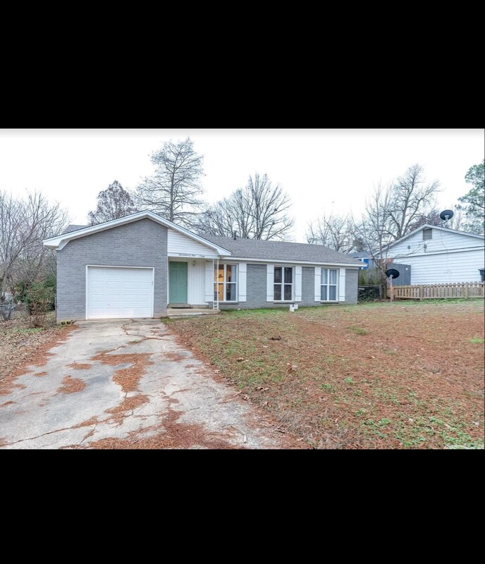 Foto principal - 1709 Westwood Dr