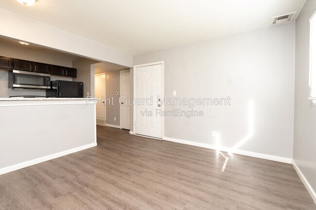 Foto del edificio - 2110 E 16th St N