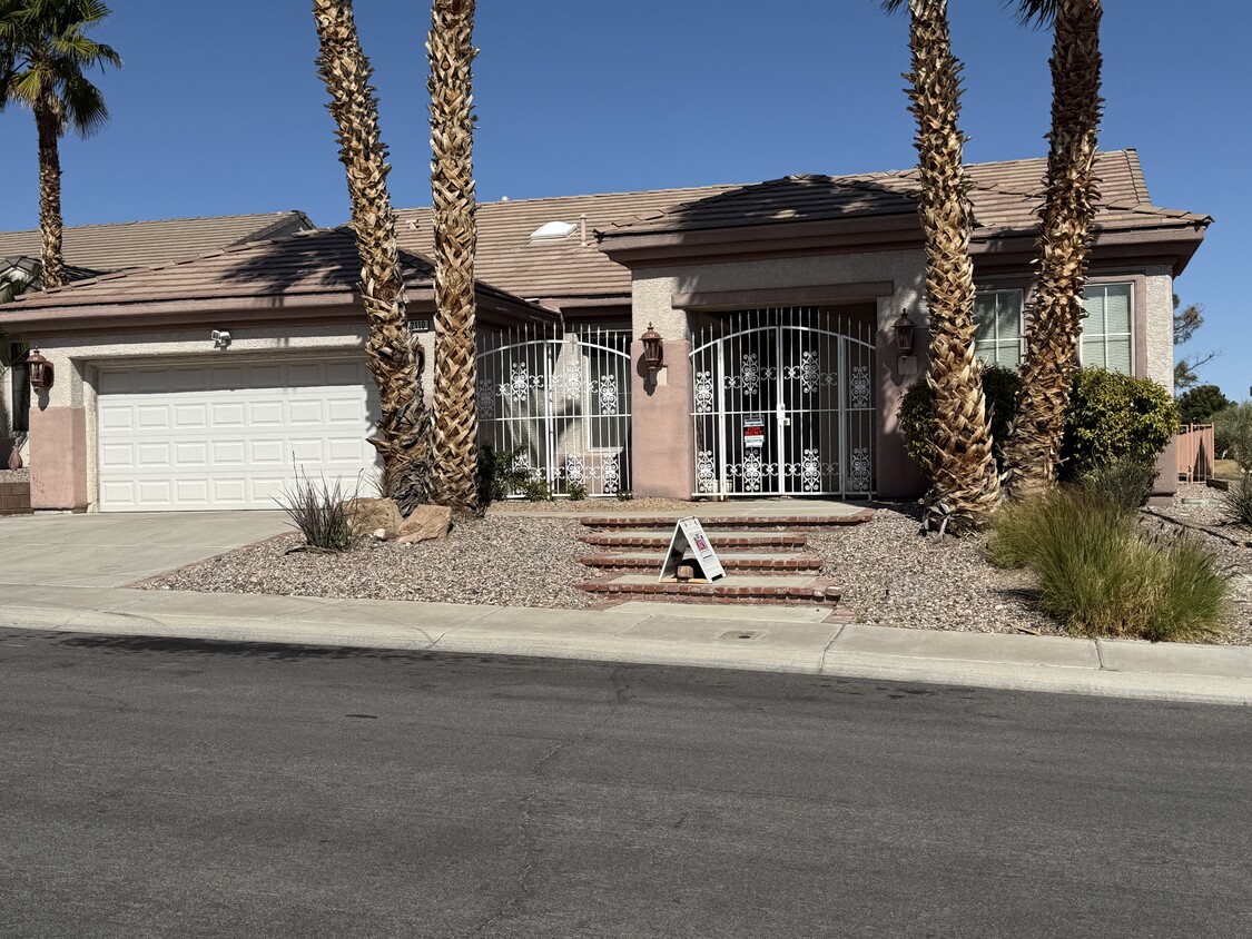 Foto principal - 2110 Poppywood Ave