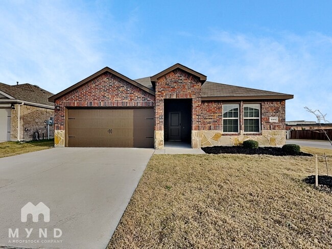 Building Photo - 4101 Black Canyon Dr