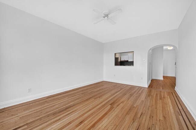 Building Photo - 108 Palisade Ave