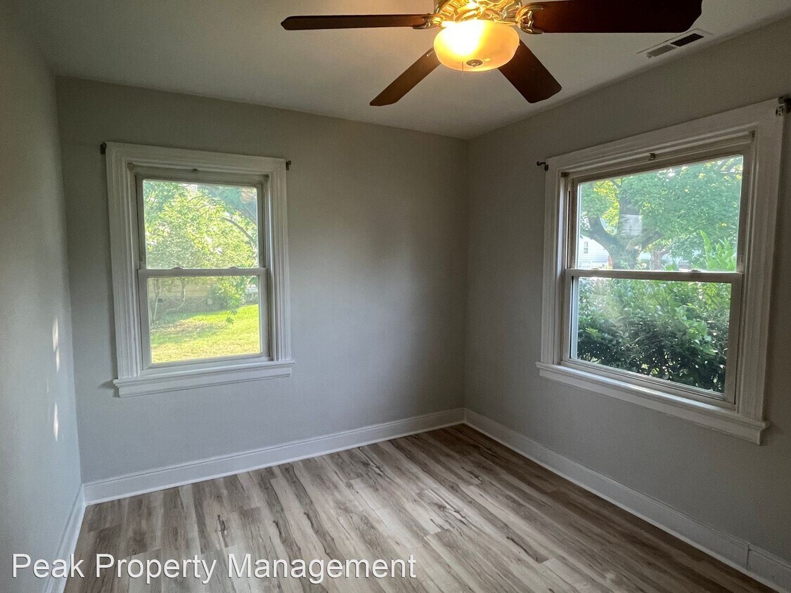 Building Photo - 3 br, 2 bath House - 2000 Rawlings St