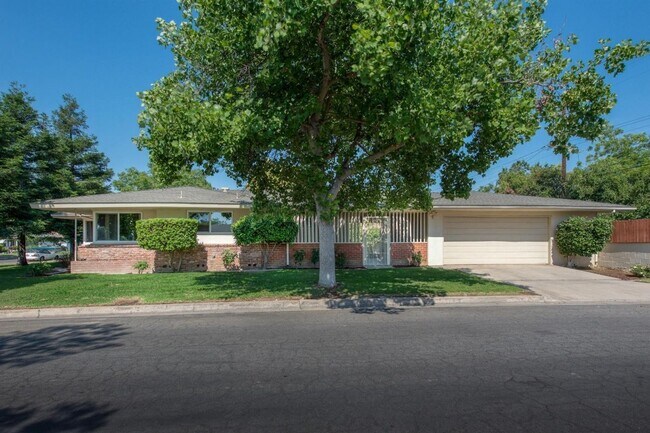 Foto del edificio - 2 br, 2 bath House - 304 W Fedora Ave