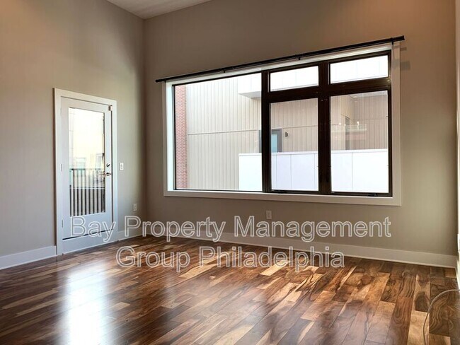 Foto del edificio - 842 N American St