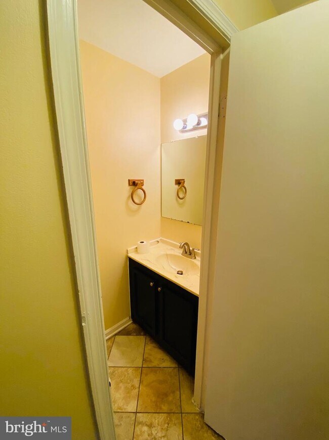 Foto del edificio - 1945 Mariner Ln