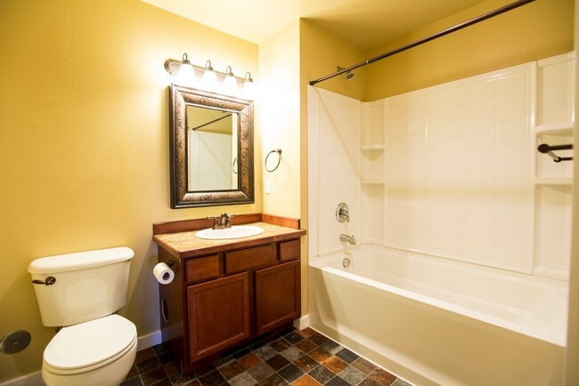 Building Photo - 4645 Bembrick St