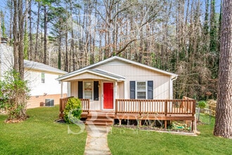 Building Photo - 2716 Shaftsbury St