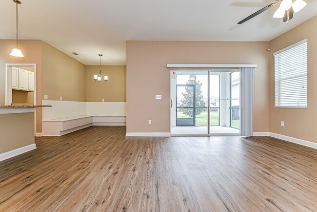 Building Photo - 9916 Pecan Hickory Way