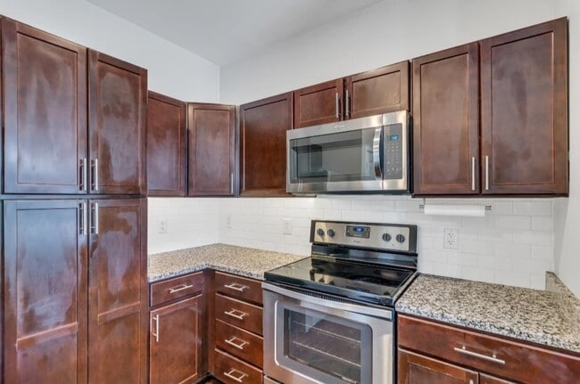 Photo - 1118 Litton Ave Apartment