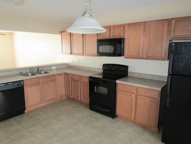 Building Photo - 1007 Ornate Dr