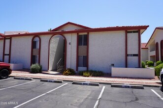 Building Photo - 10610 S 48th St