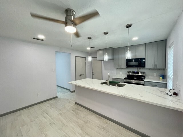 Foto del edificio - 710 Voyager Dr