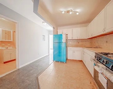 Building Photo - 120 Stockholm St