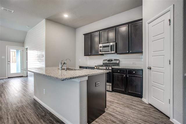 Building Photo - 5825 Rostherne Dr