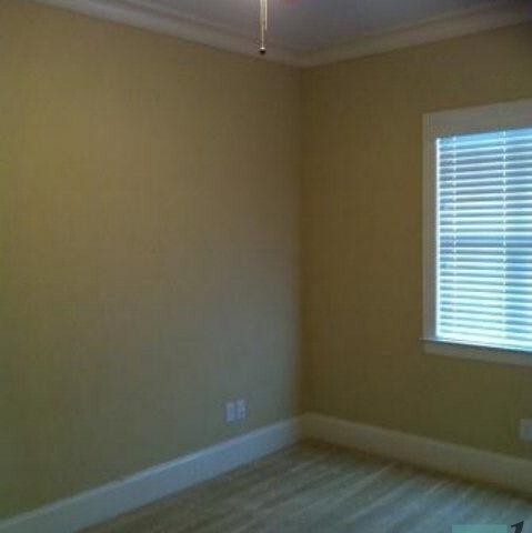 Building Photo - Immaculate Condo in The Flats of Woodlake!...