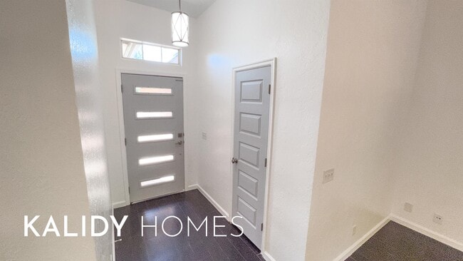 Photo - 1113 Pruett Dr House