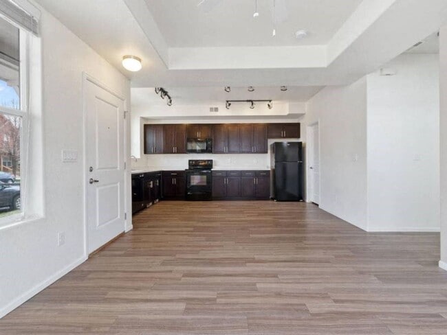 Building Photo - 9474 E 109th Dr