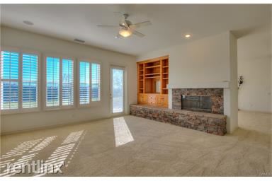 Building Photo - 68 Sea Breeze Ave