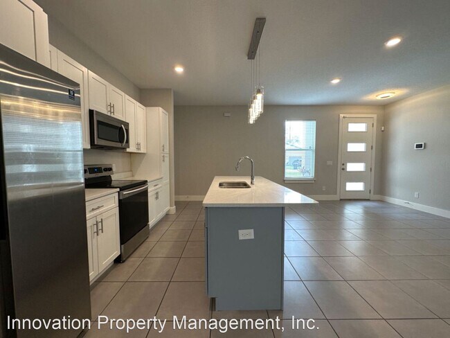 Foto del edificio - 4 br, 2 bath House - 264 Hyacinth Ct