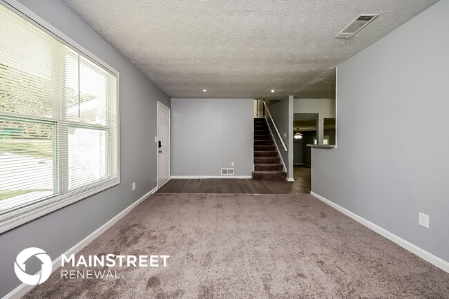 Foto del edificio - 1118 Walnut Creek Ln