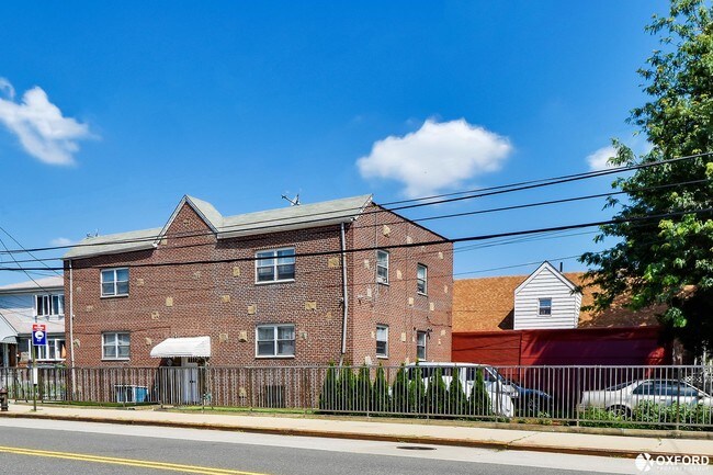 Foto del edificio - 7515 Pitkin Ave