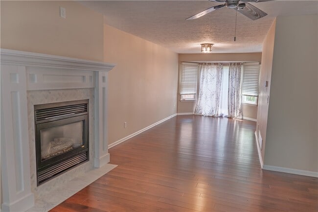 Building Photo - 217 Wycliff Dr