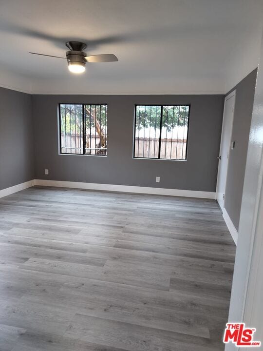 Building Photo - 1137 S Kern Ave