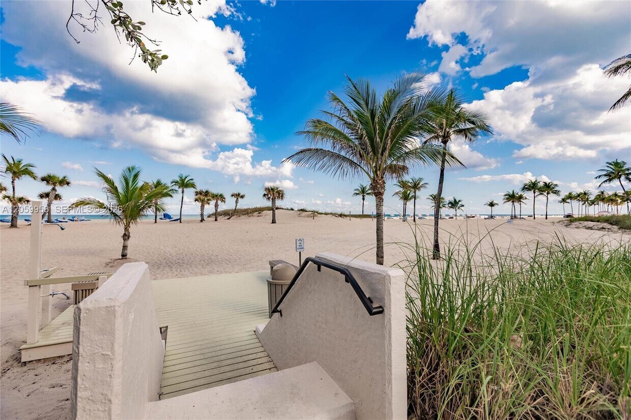 Foto del edificio - 1696 S Ocean Ln