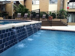 Building Photo - Serenity Apartments