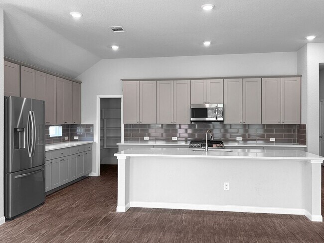 Foto del edificio - Contemporary 3-Bedroom Near Randolph AFB