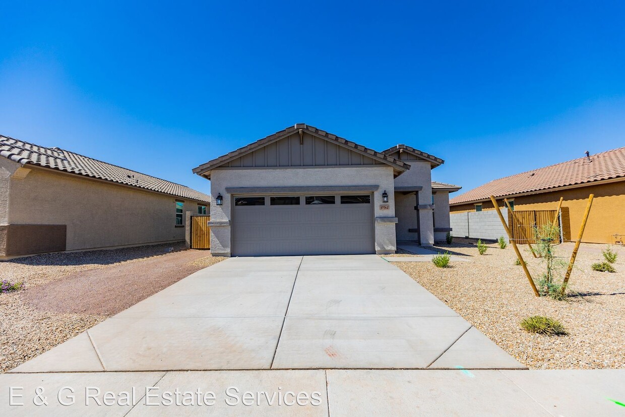 Primary Photo - 3 br, 2 bath House - 17736 W Paraiso Drive