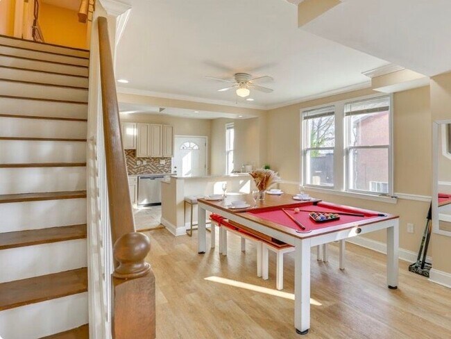 Foto del edificio - 4302 Woodlea Ave