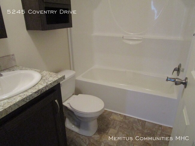 Building Photo - 5245 Coventry Dr
