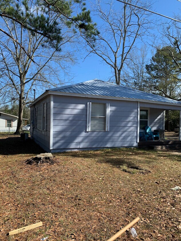 907 S Range St, Dothan, AL 36301 House for Rent in Dothan, AL