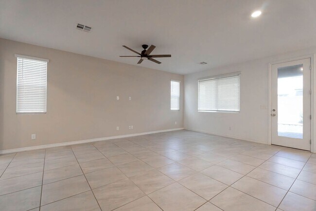 Foto del edificio - 7126 Calvert Cliffs St