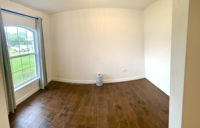 Foto del edificio - 344 SW Majestic Terrace