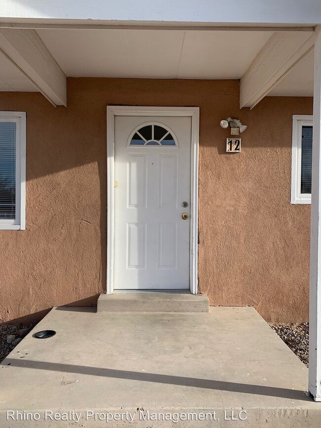 Building Photo - 370 Atrisco Dr SW