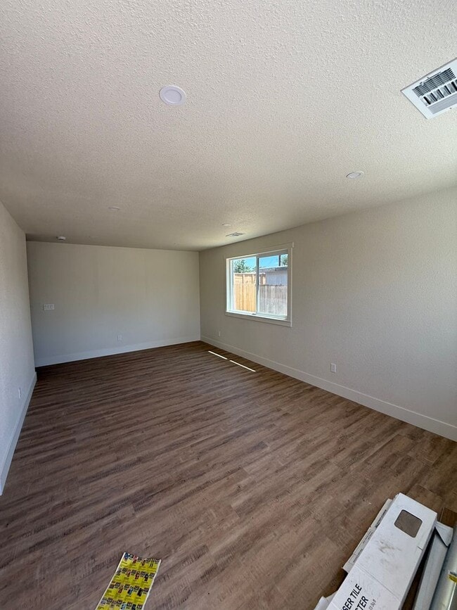 Building Photo - 1855 Trainer Wy
