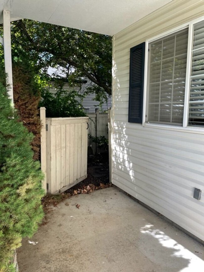 Foto del edificio - Coeur d' Alene Place Home (APP#73)