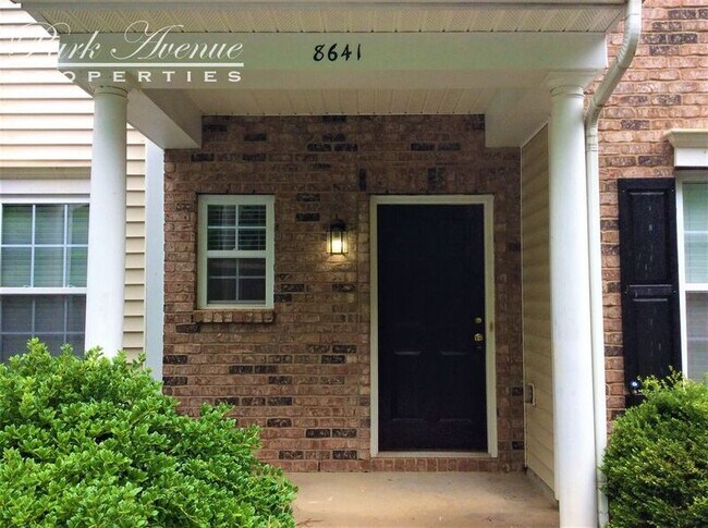 Foto del edificio - 8641 Wandering Creek Way