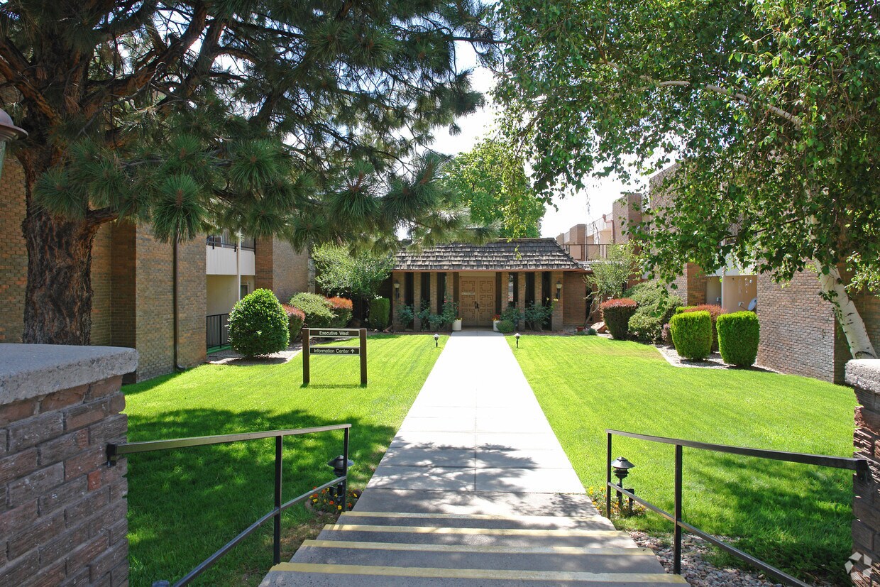 Executive West Apartments Rentals Albuquerque, NM