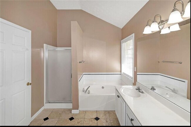 Foto del edificio - 967 Peel Castle Ln