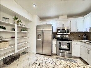 Building Photo - 9070 Spring Mountain Rd