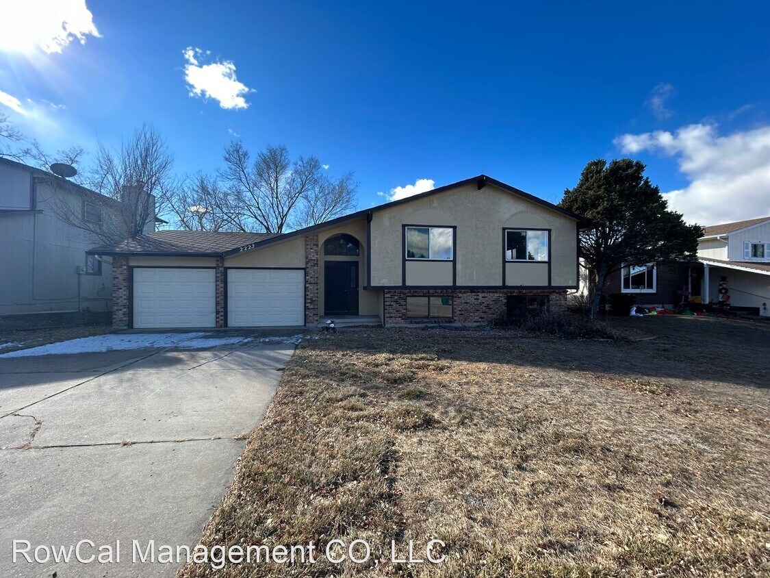 5 br, 2.5 bath House 2223 Ptarmigan Lane Alquileres en Colorado