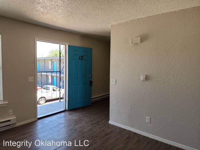 Foto del edificio - 1 br, 1 bath House - 4300 S. Portland Ave #12